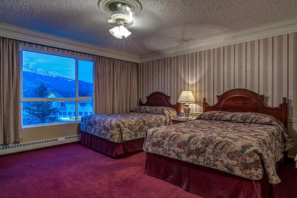 Athabasca Hotel Джаспер Номер фото